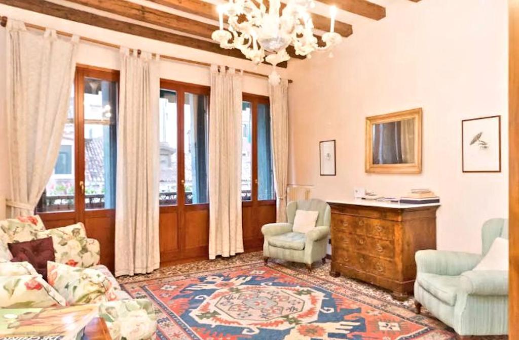 Апартаменты Biennale Apt Balcony Венеция Экстерьер фото