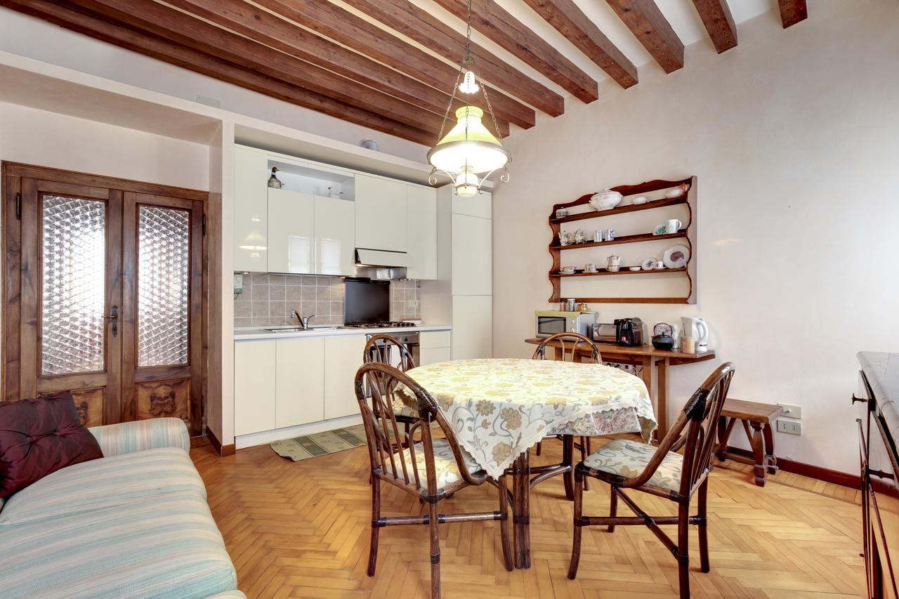 Апартаменты Biennale Apt Balcony Венеция Экстерьер фото